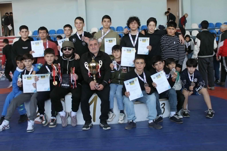 რესპუბლიკური ტურნირი ბერძნულ-რომაულ ჭიდაობაში